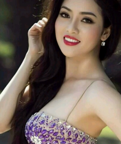 Asian cute girl having simple makeup